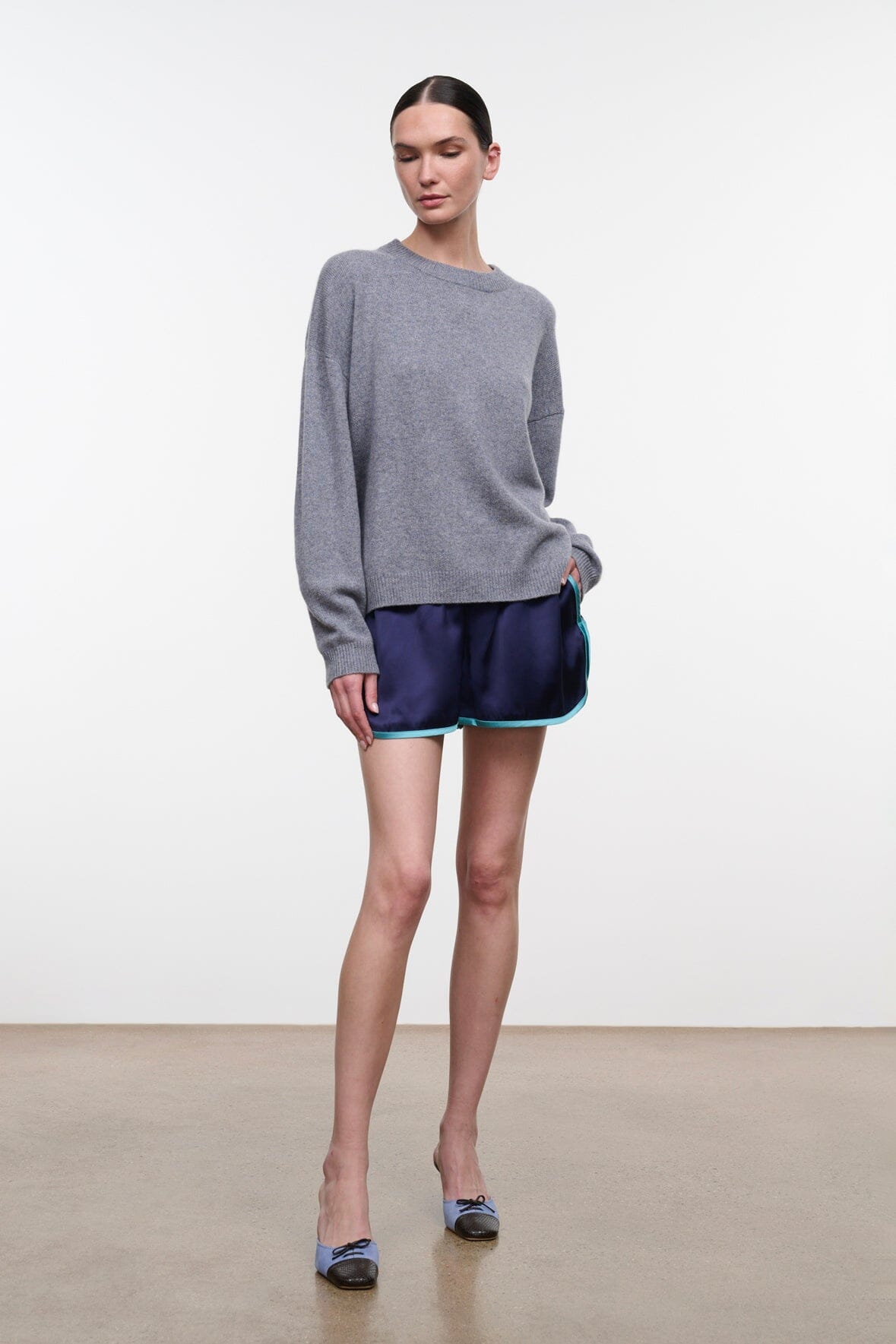 STAUD | Serrano Cashmere Relaxed Crew Ash