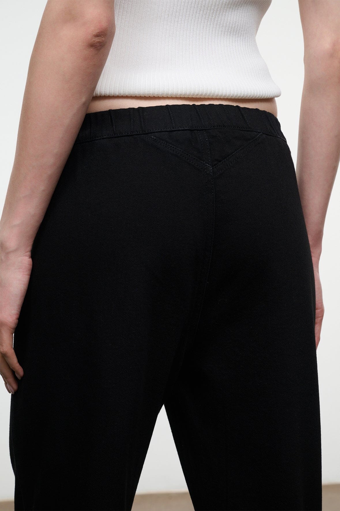 STAUD | Noah Jean Black