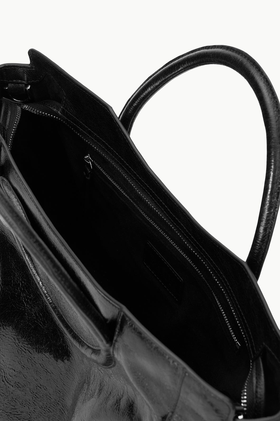 STAUD | Maude Satchel Black