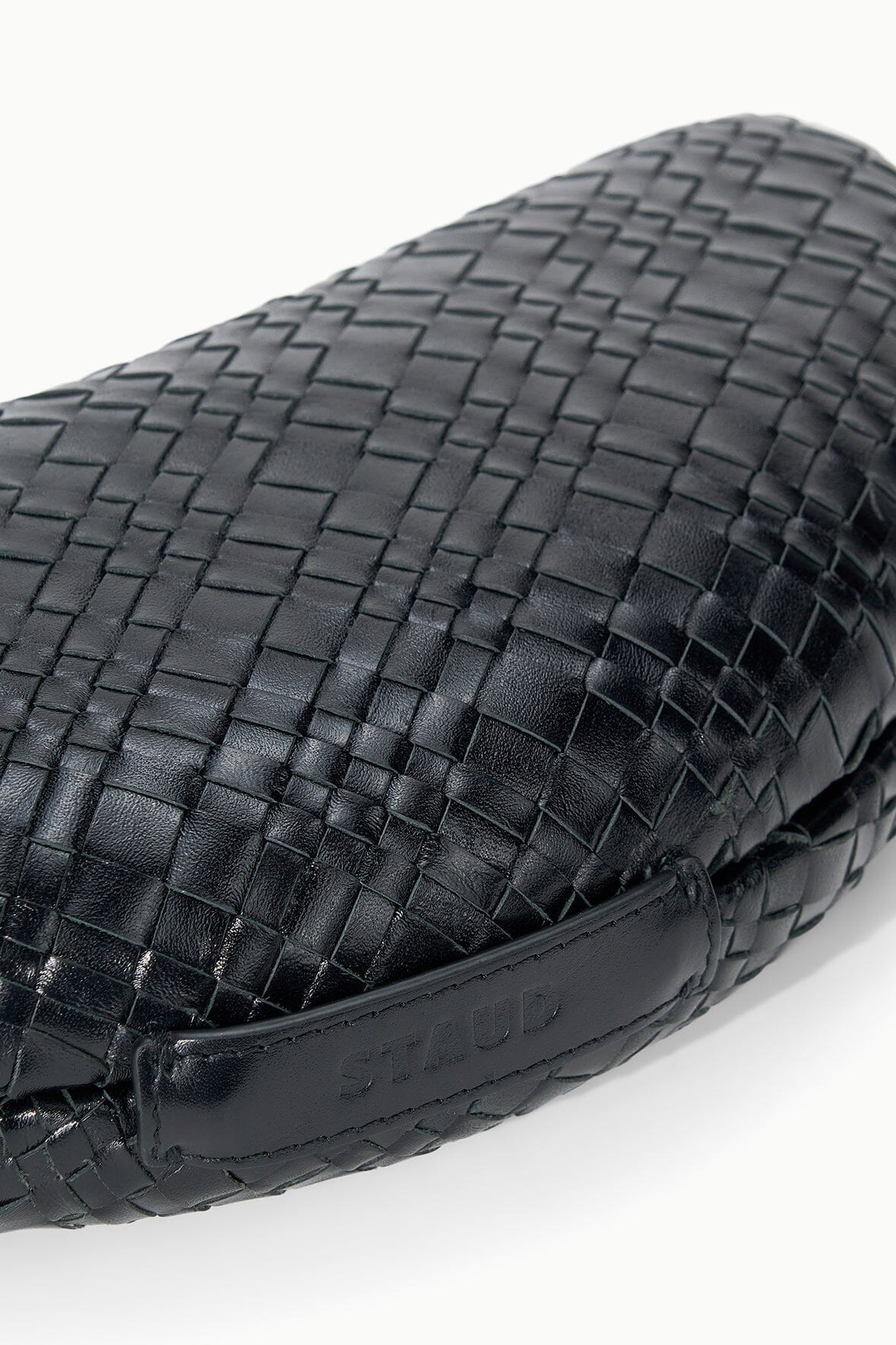 STAUD | Crescent Clutch Black