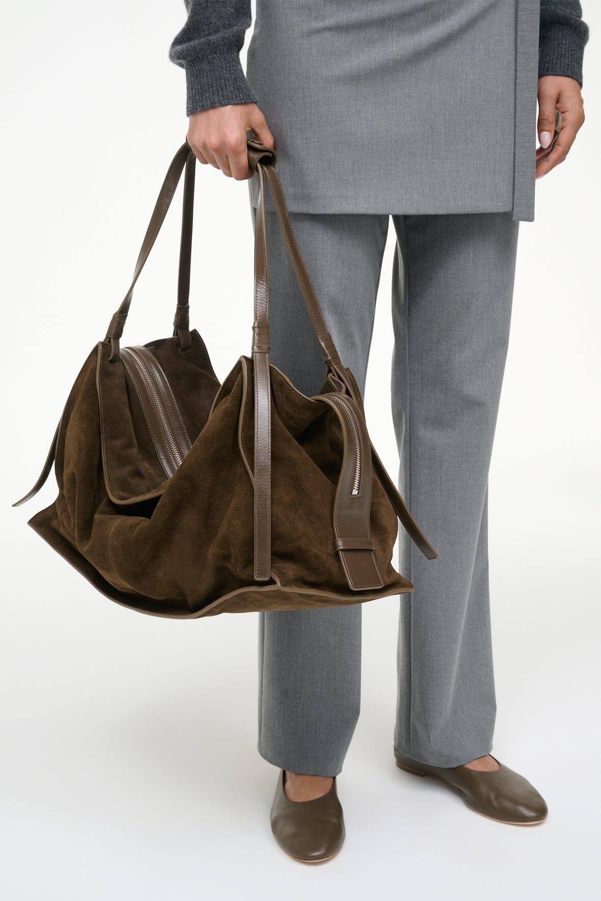 STAUD | Large Harold Bag Truffle Suede