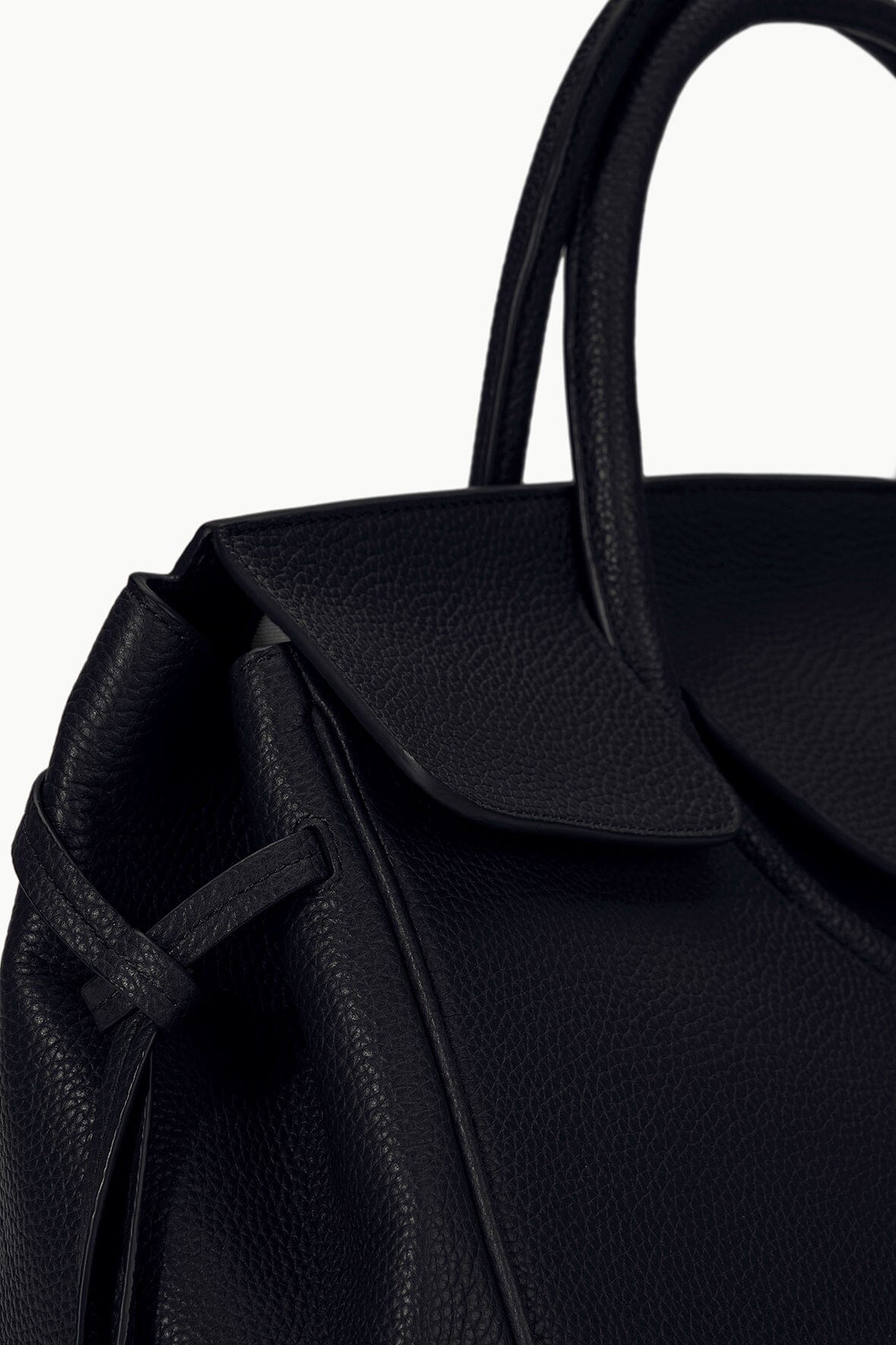 STAUD | Maude Carryall Black
