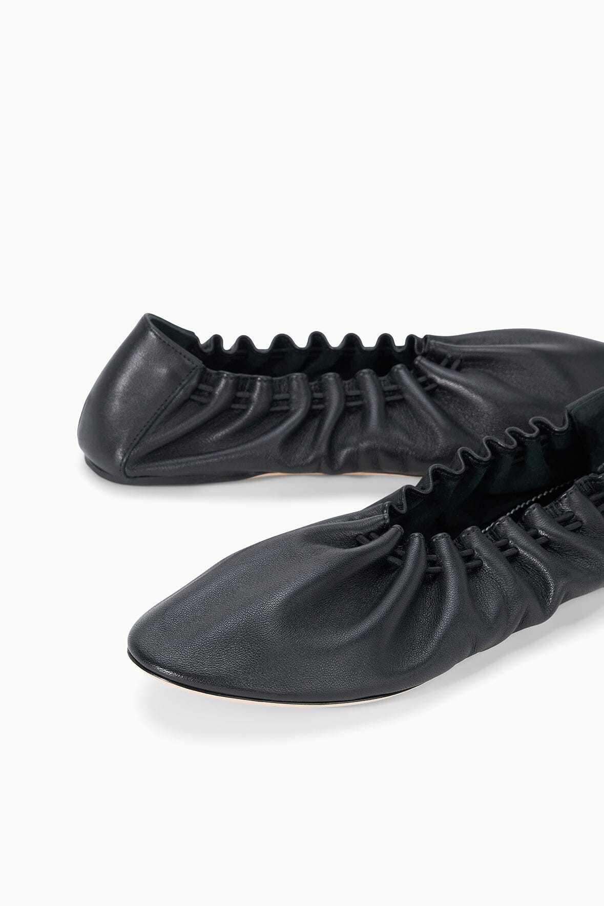 STAUD | Rue Flat Black