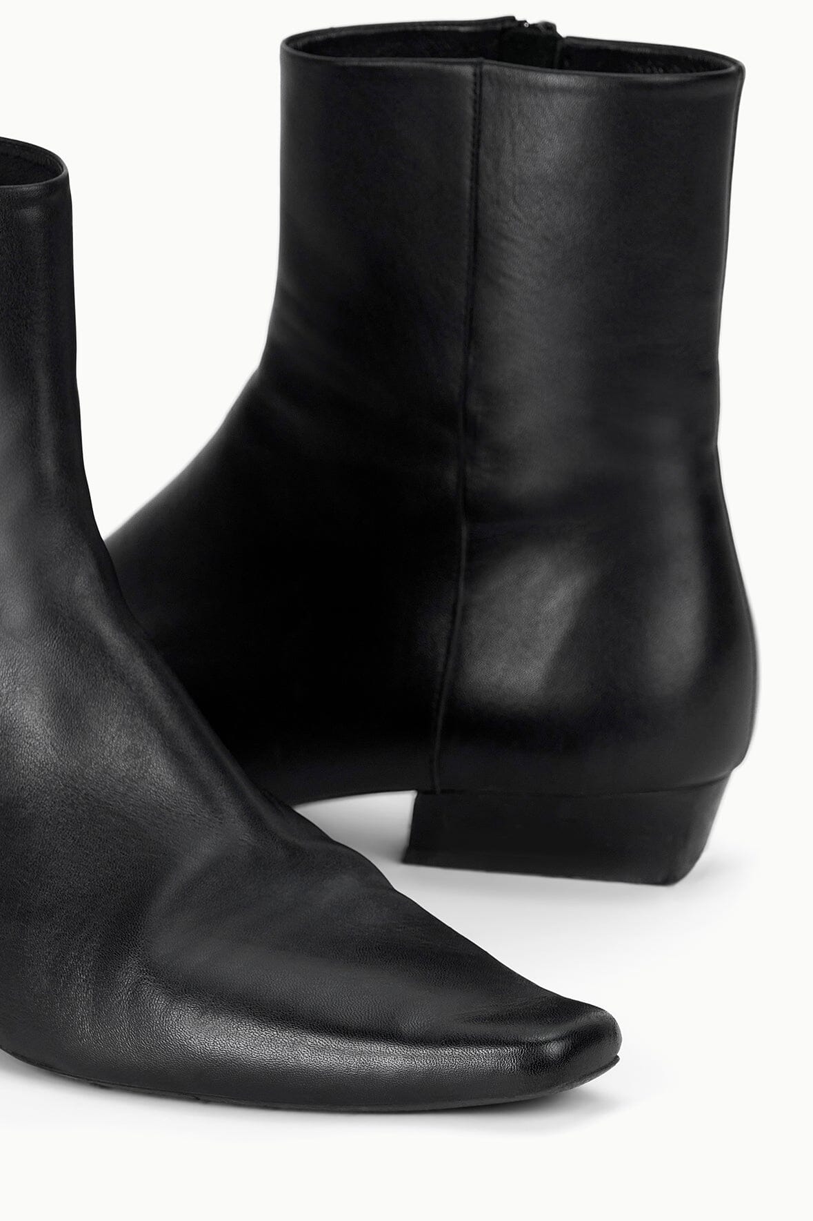 STAUD | Wally Flat Ankle Boot Black