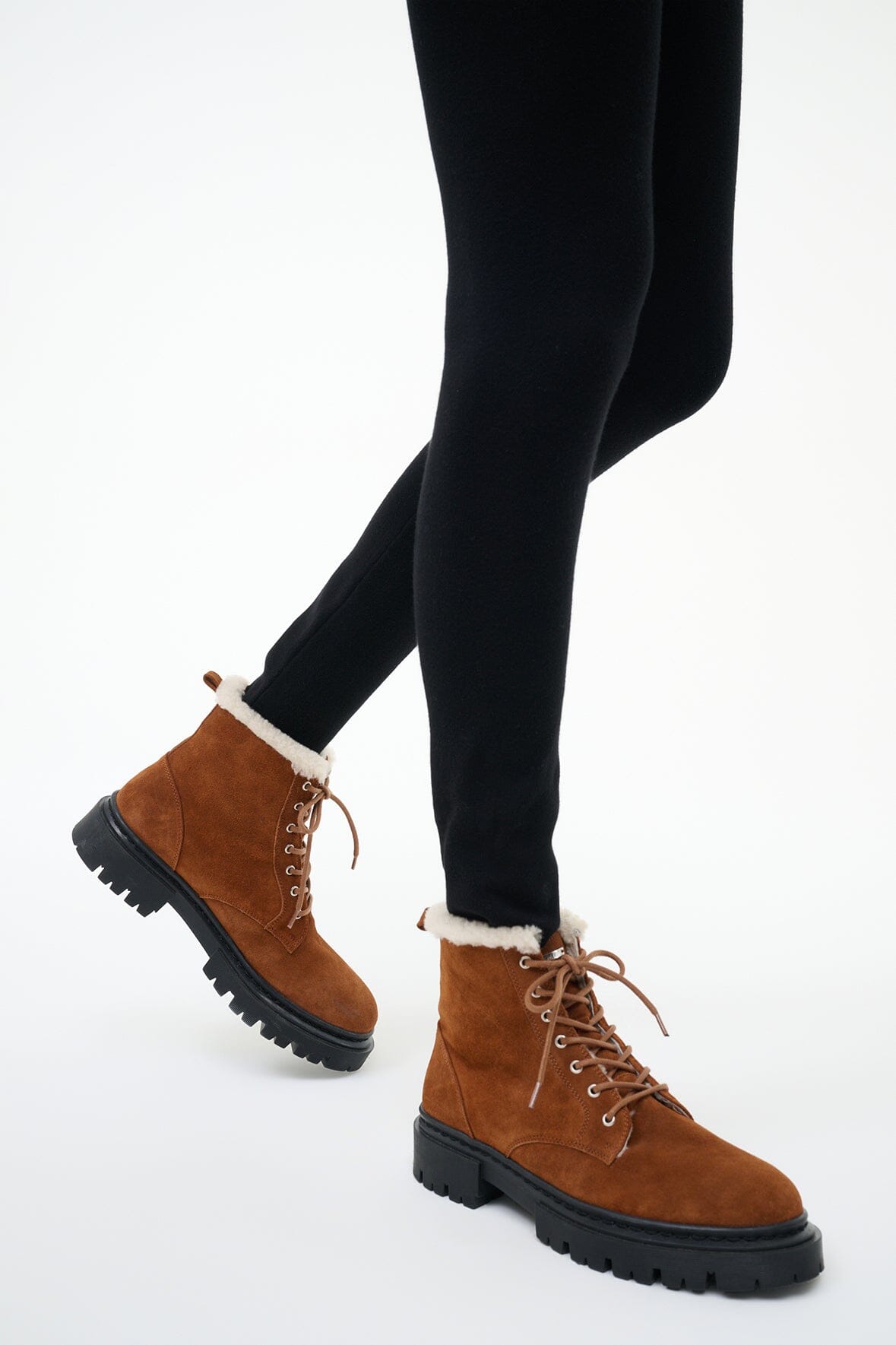 STAUD | Henry Combat Boot Tabac Suede