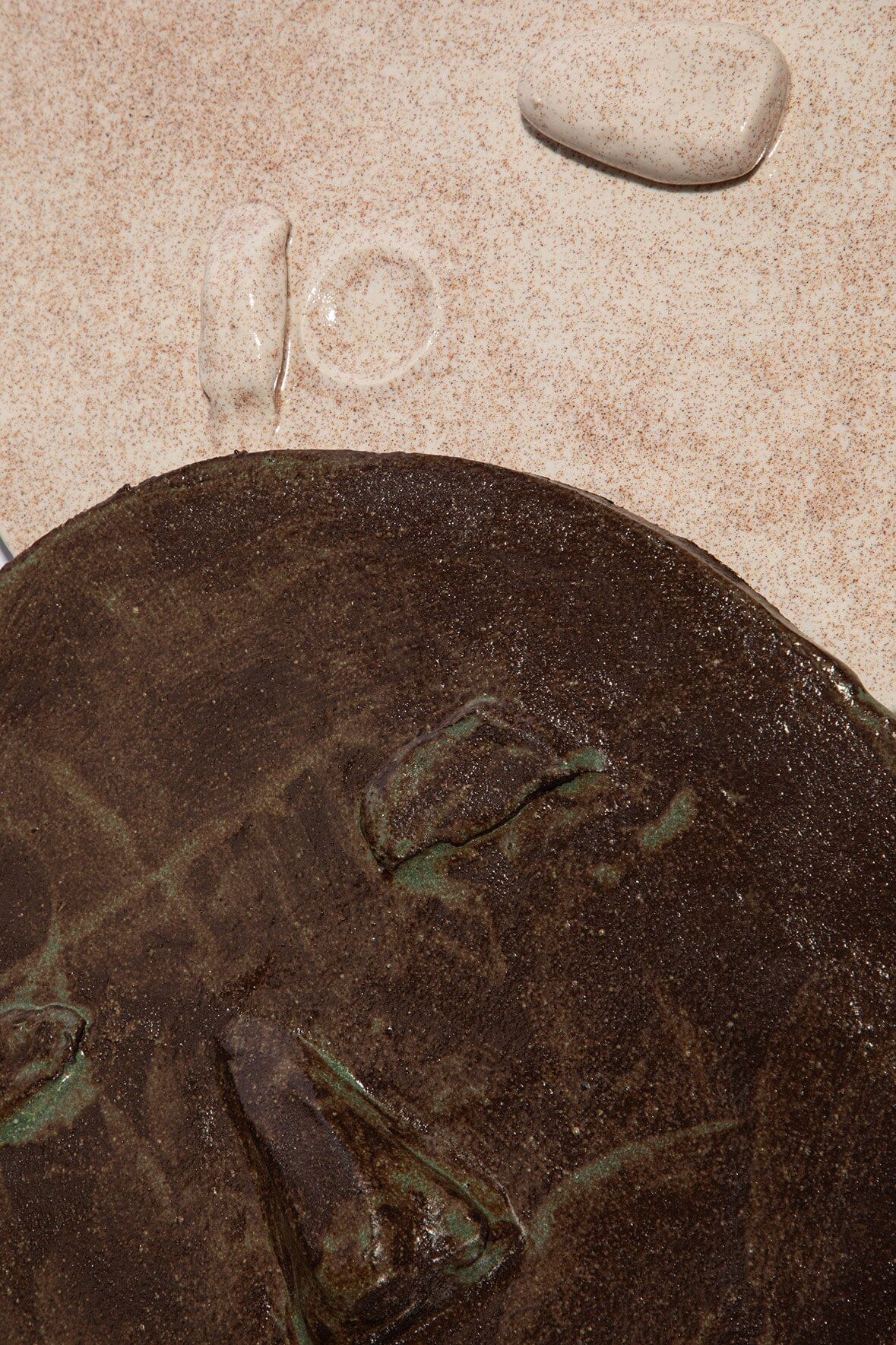 STAUD | Eva Ceramic Faces White And Matcha Brown Glaze