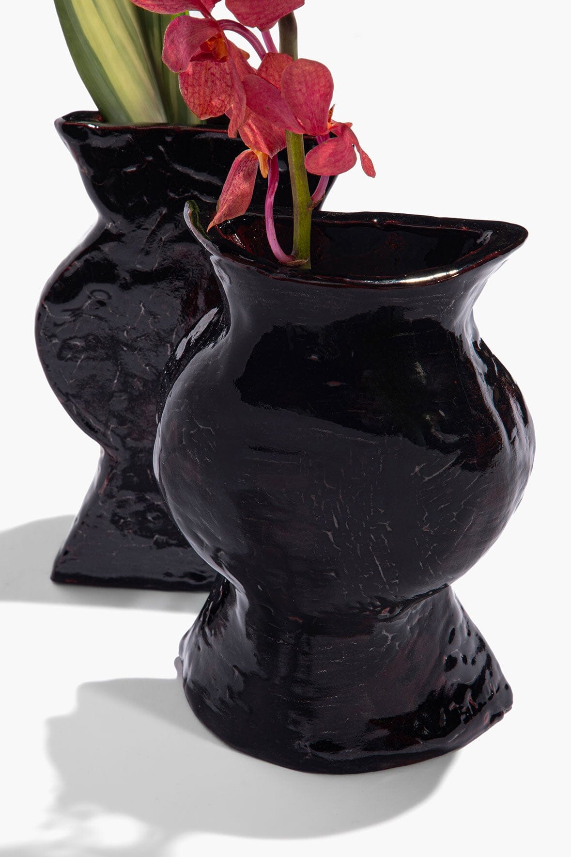 STAUD | Ceramic Vase Bookends Black
