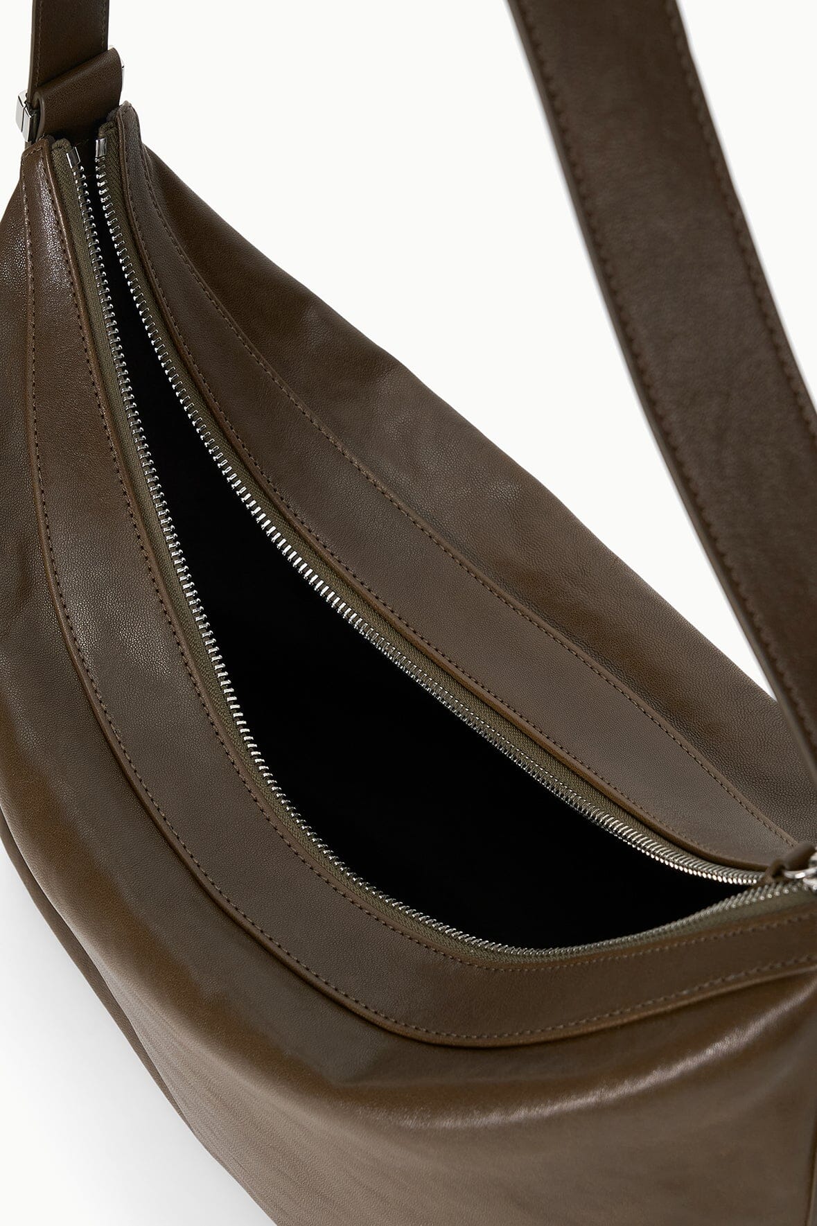 STAUD | Large Demy Shoulder Bag Truffle